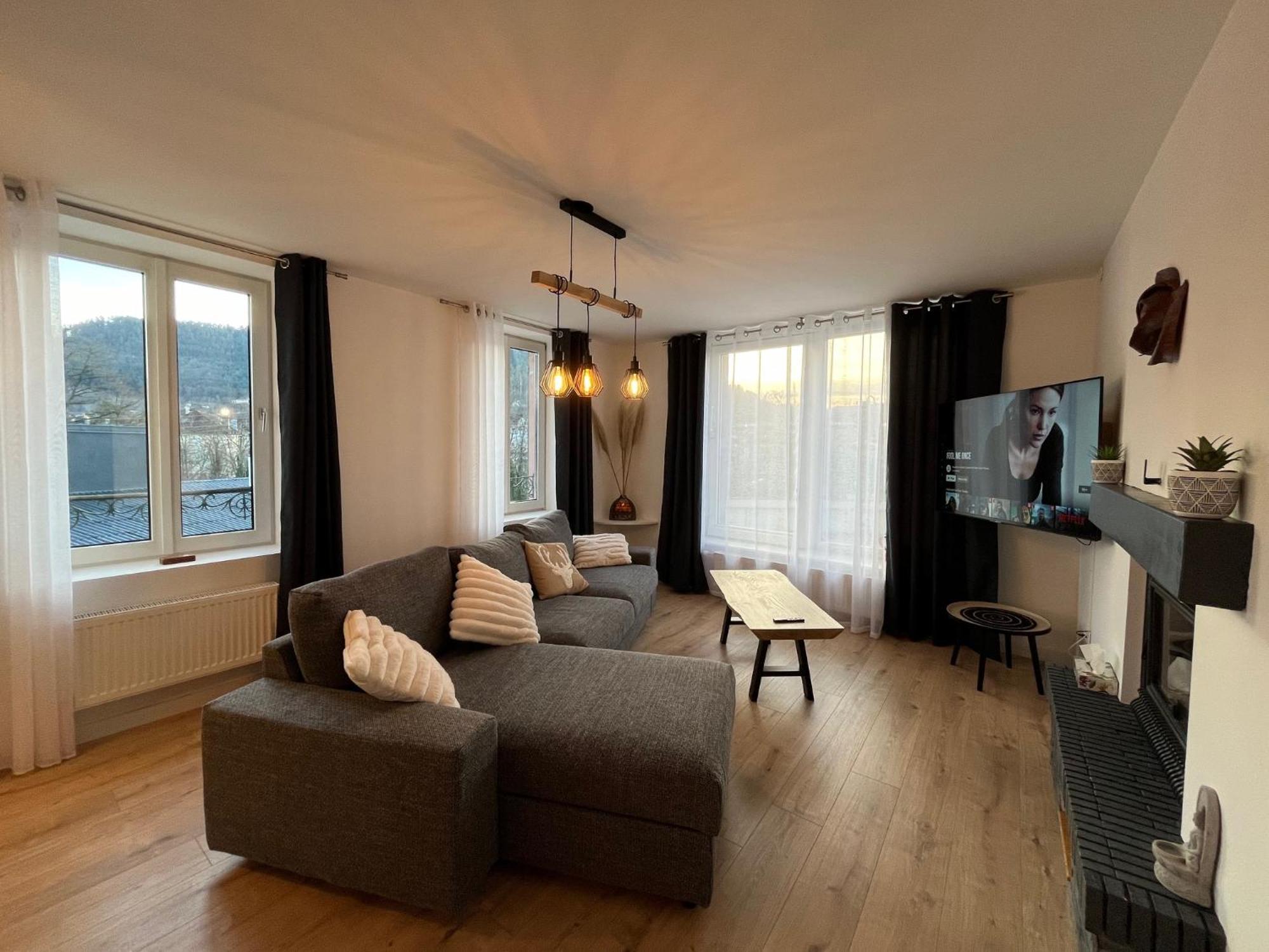 Appartement St Eloi 75M² Saint-Die-des-Vosges Esterno foto